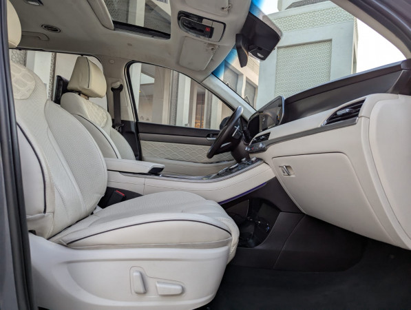 Hyundai Palisade 2022/ Grey LHD Diesel AT SUV 2WD view 3