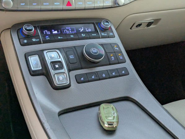 Hyundai Palisade 2022/ Grey LHD Diesel AT SUV 2WD view 10