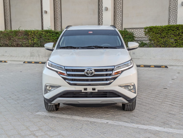 Toyota Rush 2020/ White LHD Petrol AT SUV 2WD