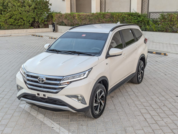 Toyota Rush 2020/ White LHD Petrol AT SUV 2WD view 11