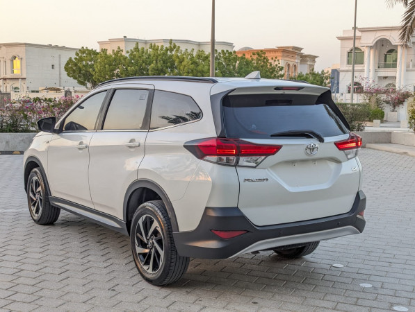 Toyota Rush 2020/ White LHD Petrol AT SUV 2WD view 15