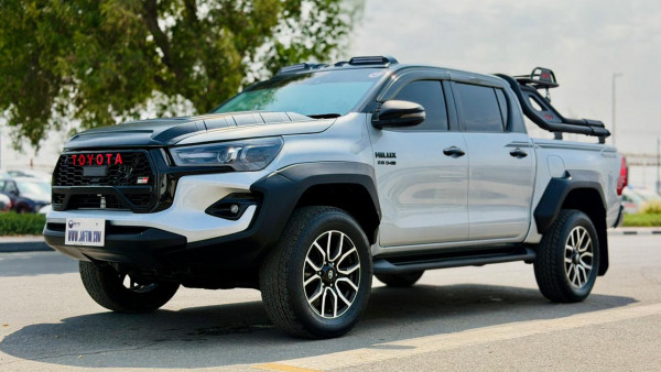Toyota Hilux 2023/ Silver RHD Diesel AT Pickup 4WD view 11
