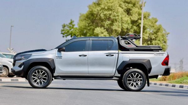 Toyota Hilux 2023/ Silver RHD Diesel AT Pickup 4WD view 14