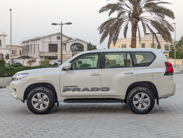 Toyota LAND CRUISER PRADO 2023  White LHD Petrol AT SUV 4WD view 19
