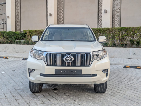 Toyota LAND CRUISER PRADO 2023  White LHD Petrol AT SUV 4WD
