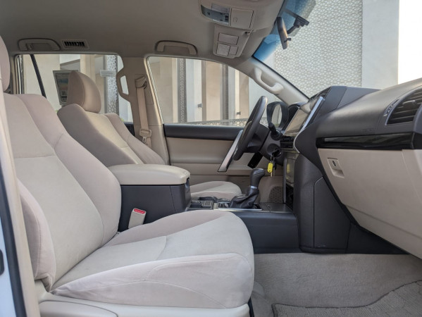 Toyota LAND CRUISER PRADO 2023  White LHD Petrol AT SUV 4WD view 4