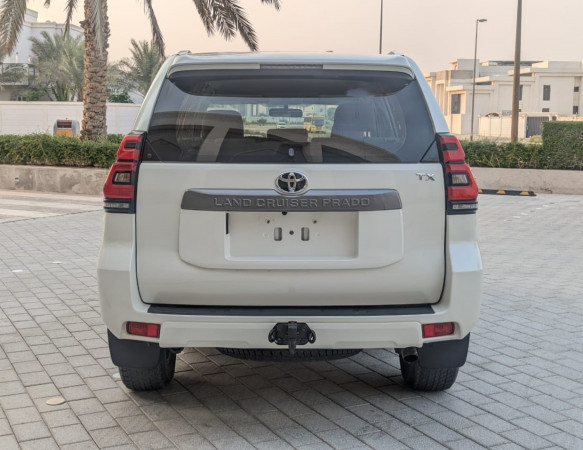 Toyota LAND CRUISER PRADO 2023  White LHD Petrol AT SUV 4WD view 12