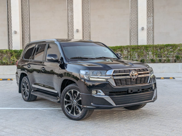 Toyota Land Cruiser 2018  Black LHD Diesel AT SUV 4WD view 21