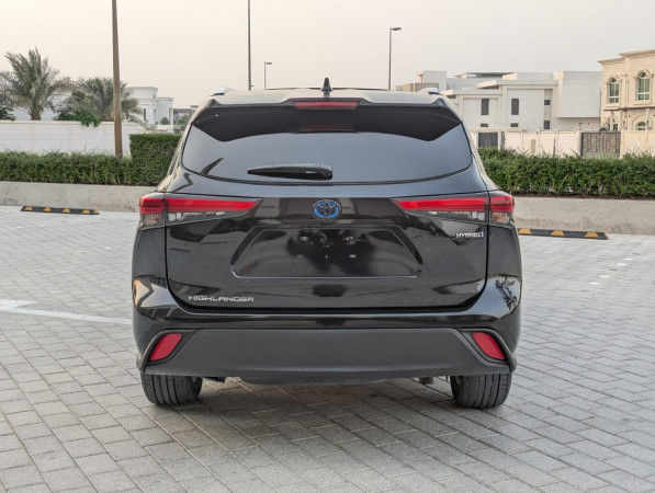Toyota Highlander 2023/ Black LHD Hybrid AT SUV 4WD view 12