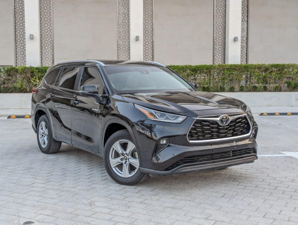 Toyota Highlander 2023/ Black LHD Hybrid AT SUV 4WD view 21