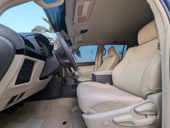 Toyota LAND CRUISER PRADO 2023/ Black LHD Petrol AT SUV 4WD view 6