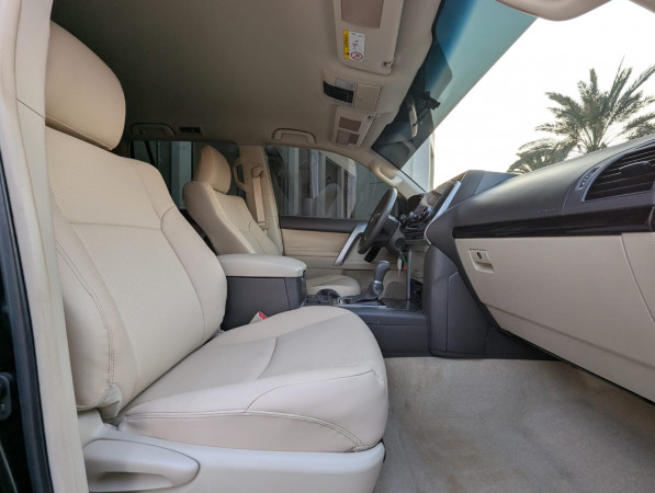 Toyota LAND CRUISER PRADO 2023/ Black LHD Petrol AT SUV 4WD view 7