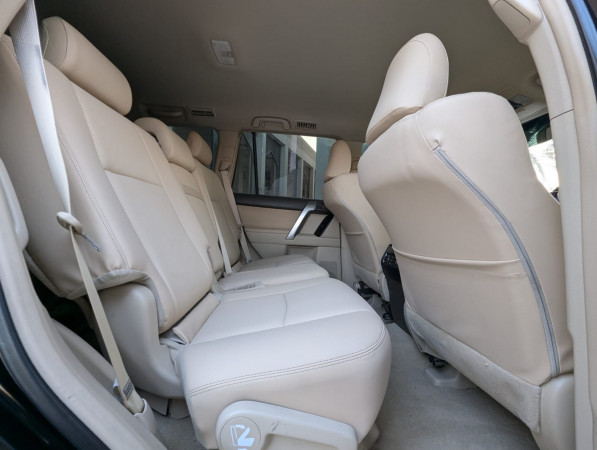 Toyota LAND CRUISER PRADO 2023/ Black LHD Petrol AT SUV 4WD view 10