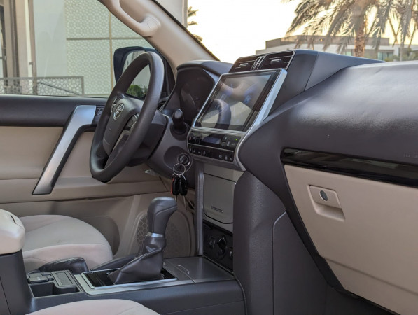 Toyota LAND CRUISER PRADO 2023  White LHD Petrol AT SUV 4WD view 5