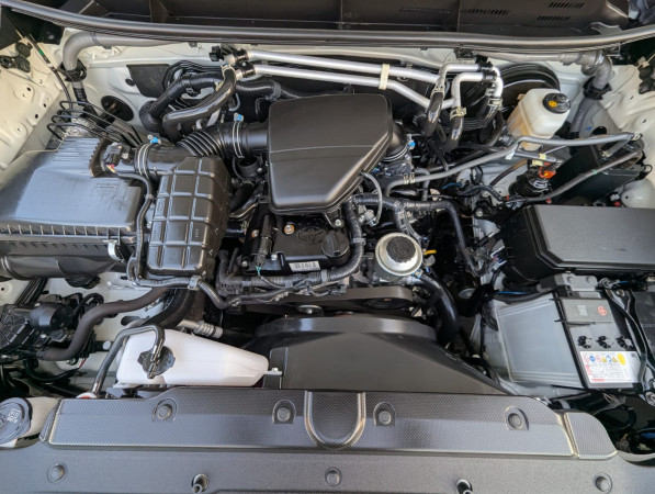 Toyota LAND CRUISER PRADO 2023  White LHD Petrol AT SUV 4WD view 11