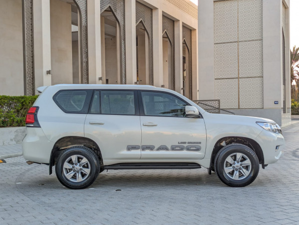 Toyota LAND CRUISER PRADO 2023  White LHD Petrol AT SUV 4WD view 15