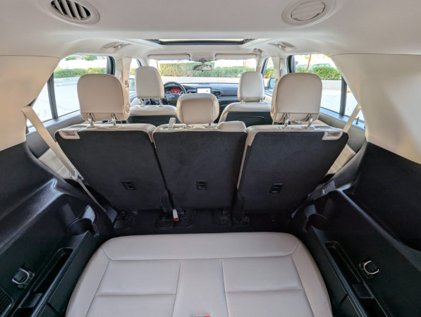 Ford Explorer 2020/ White LHD Petrol AT SUV 4WD view 11
