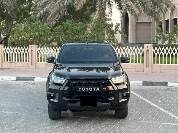 Toyota Hilux 2023  Black LHD Petrol AT Pickup 4WD