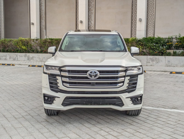 Toyota Land Cruiser 2022/ White LHD Diesel AT SUV 4WD