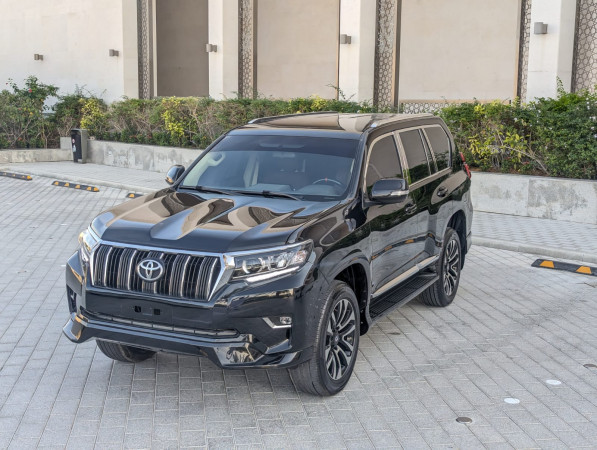 Toyota LAND CRUISER PRADO 2019  Black LHD Petrol AT SUV 4WD
