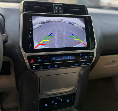 Toyota LAND CRUISER PRADO 2019/ White LHD Petrol AT SUV 4WD view 3