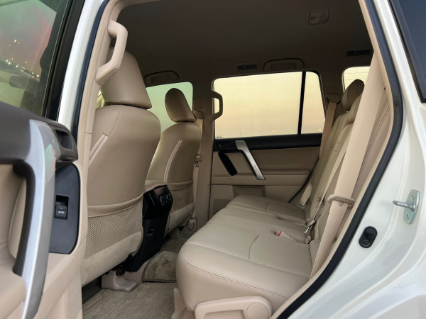Toyota LAND CRUISER PRADO 2019/ White LHD Petrol AT SUV 4WD view 5