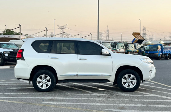 Toyota LAND CRUISER PRADO 2019/ White LHD Petrol AT SUV 4WD view 13