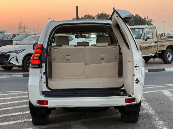 Toyota LAND CRUISER PRADO 2019/ White LHD Petrol AT SUV 4WD view 16
