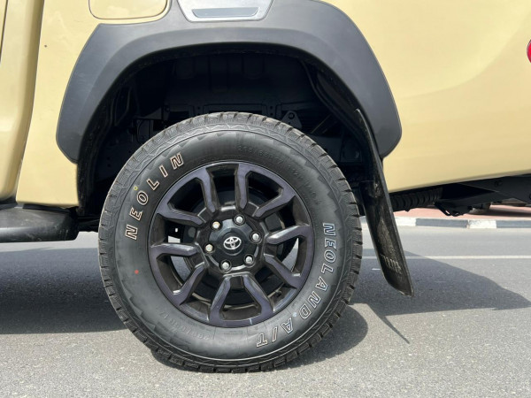 Toyota Hilux 2023  Beige RHD Diesel AT Pickup 4WD view 18