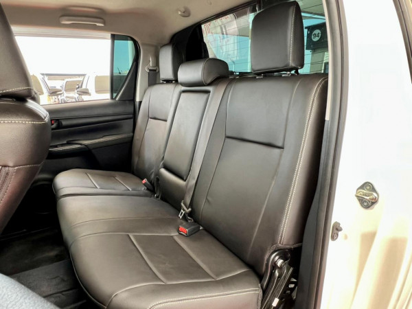 Toyota Hilux 2023  White RHD Diesel AT Pickup 4WD view 5