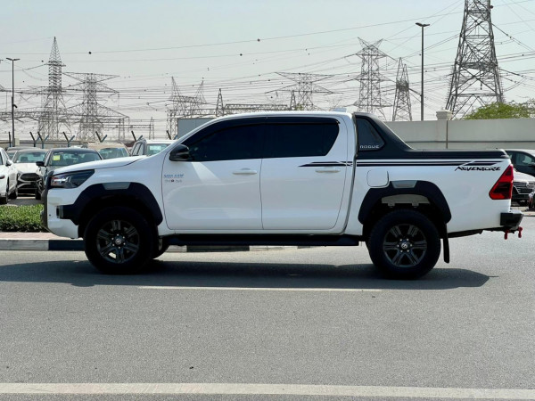 Toyota Hilux 2023  White RHD Diesel AT Pickup 4WD view 19