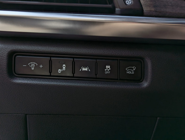 Kia Telluride 2020/ Grey LHD Petrol AT SUV 2WD view 4