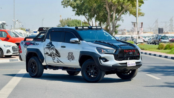 Toyota Hilux 2023/ Silver RHD Diesel AT Pickup 4WD view 16