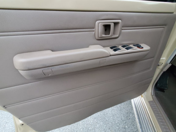 Toyota Land Cruiser Pickup 2019  Beige LHD Diesel MT Pickup 4WD view 5
