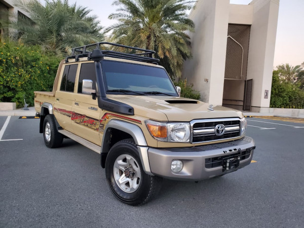 Toyota Land Cruiser Pickup 2019  Beige LHD Diesel MT Pickup 4WD view 19