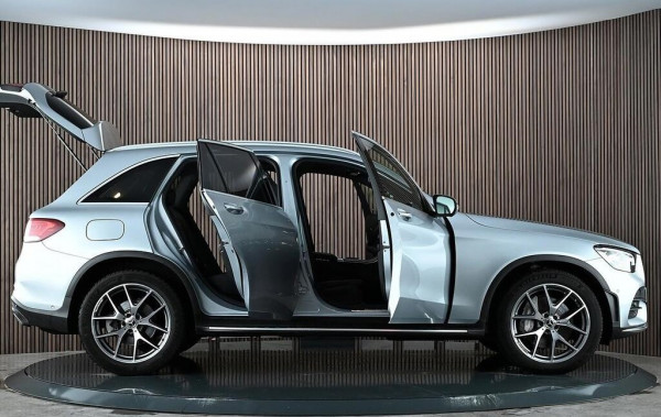 Mercedes-Benz GLC 300 2022/ Silver RHD Diesel AT SUV Crossover 4WD view 4