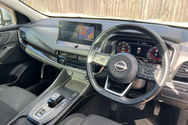 Nissan Qashqai 2022/ Grey RHD Hybrid AT SUV Crossover 2WD view 4