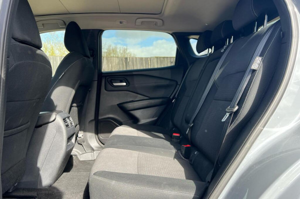 Nissan Qashqai 2022/ Grey RHD Hybrid AT SUV Crossover 2WD view 8