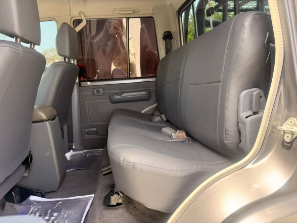 Toyota Land Cruiser Pickup 2019/ Grey RHD Diesel MT Pickup 4WD view 13