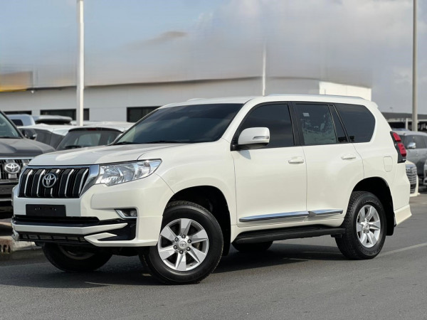 Toyota LAND CRUISER PRADO 2019/ White LHD Petrol AT SUV 4WD