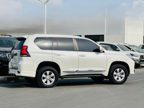 Toyota LAND CRUISER PRADO 2019/ White LHD Petrol AT SUV 4WD view 9