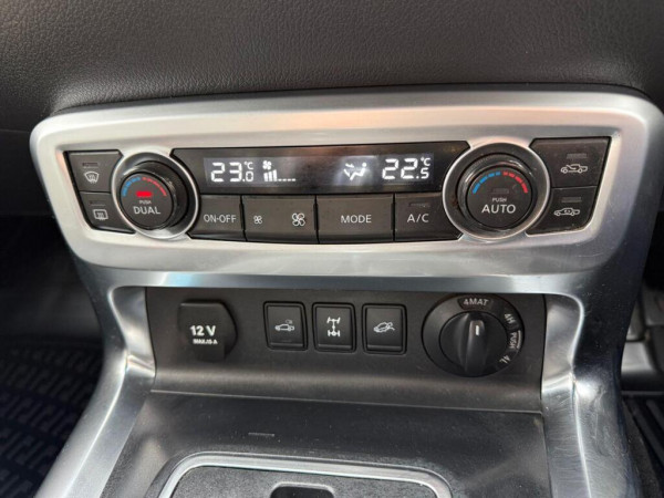 Mercedes-Benz X350 2019/ Red RHD Diesel AT Pickup 4WD view 2