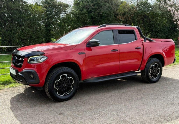 Mercedes-Benz X350 2019/ Red RHD Diesel AT Pickup 4WD view 12