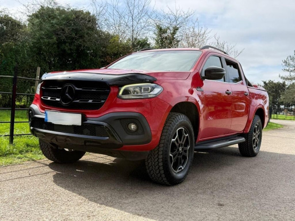 Mercedes-Benz X350 2019/ Red RHD Diesel AT Pickup 4WD view 18