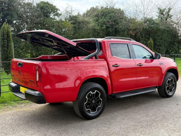 Mercedes-Benz X350 2019/ Red RHD Diesel AT Pickup 4WD view 20
