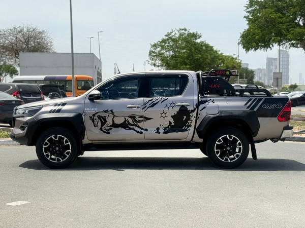 Toyota Hilux 2019/ Brown RHD Diesel AT Pickup 4WD view 13