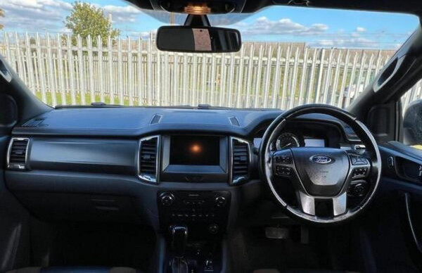 Ford Ranger 2019/ Black RHD Diesel AT Pickup 4WD view 9