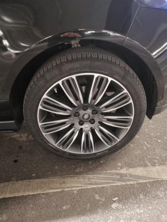 Land Rover Range Rover Vogue SE 2019/ Black RHD Diesel AT SUV 4WD view 13