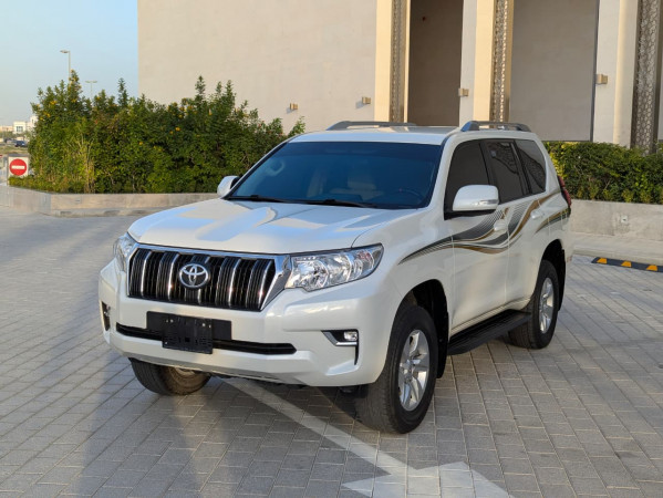 Toyota LAND CRUISER PRADO 2023  White LHD Petrol AT SUV 4WD view 16