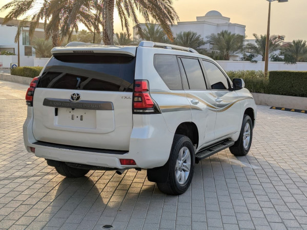 Toyota LAND CRUISER PRADO 2023  White LHD Petrol AT SUV 4WD view 17